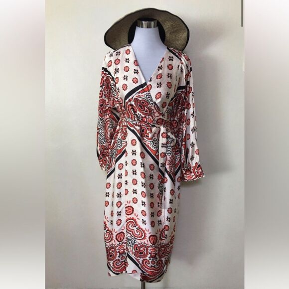 Zara Bloggers Favorite cream red satin scarf print dress - Picture 7 of 8